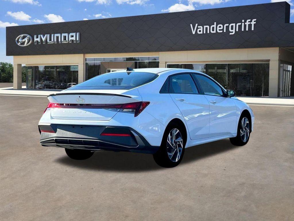 new 2025 Hyundai Elantra car, priced at $21,660
