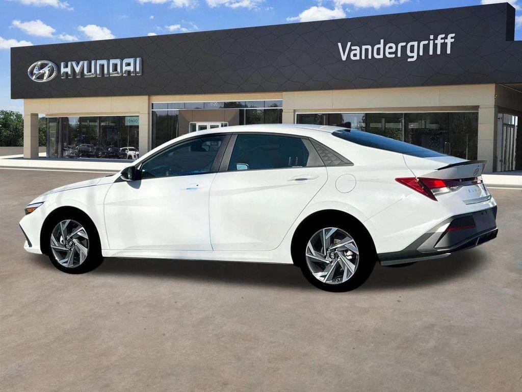 new 2025 Hyundai Elantra car, priced at $21,660