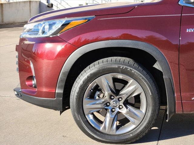 used 2019 Toyota Highlander Hybrid car, priced at $36,798