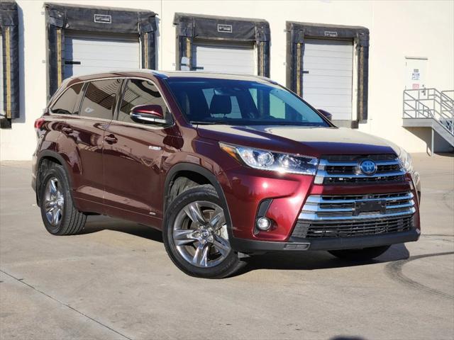 used 2019 Toyota Highlander Hybrid car, priced at $36,798