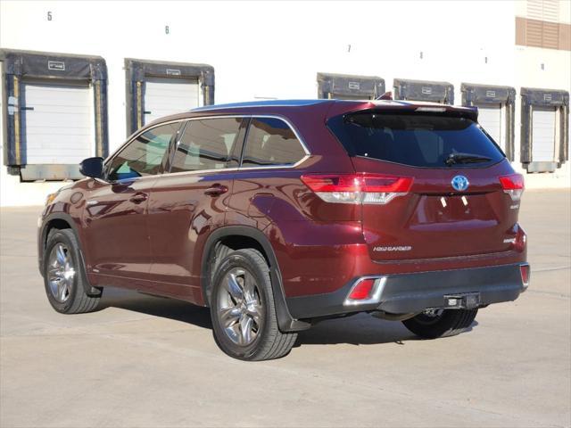 used 2019 Toyota Highlander Hybrid car, priced at $36,798