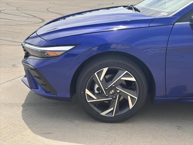 new 2025 Hyundai Elantra car, priced at $25,972