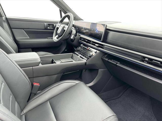 new 2025 Hyundai Santa Fe car, priced at $44,658