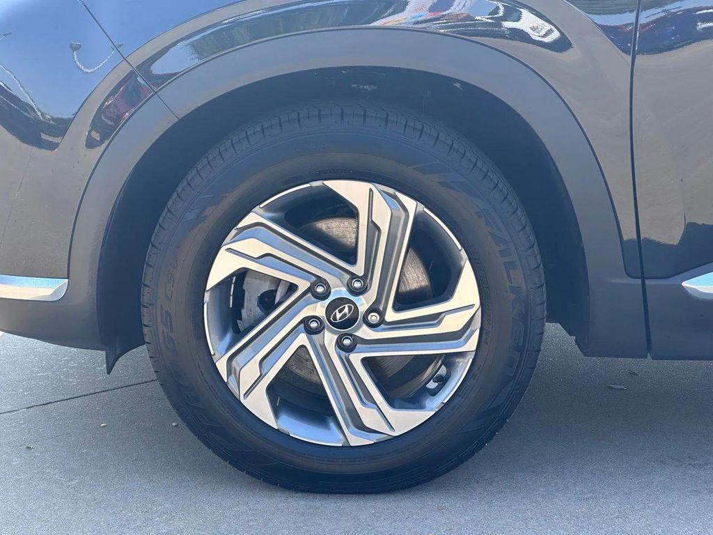 used 2021 Hyundai Santa Fe car, priced at $21,889