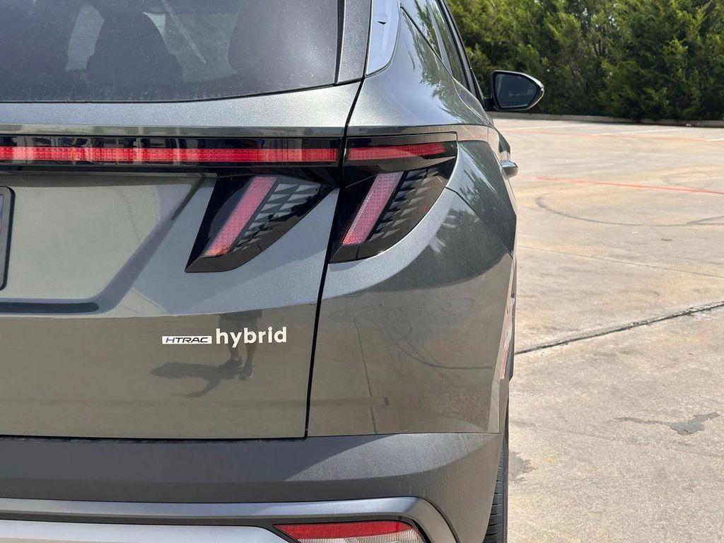 new 2025 Hyundai TUCSON Hybrid car, priced at $31,661