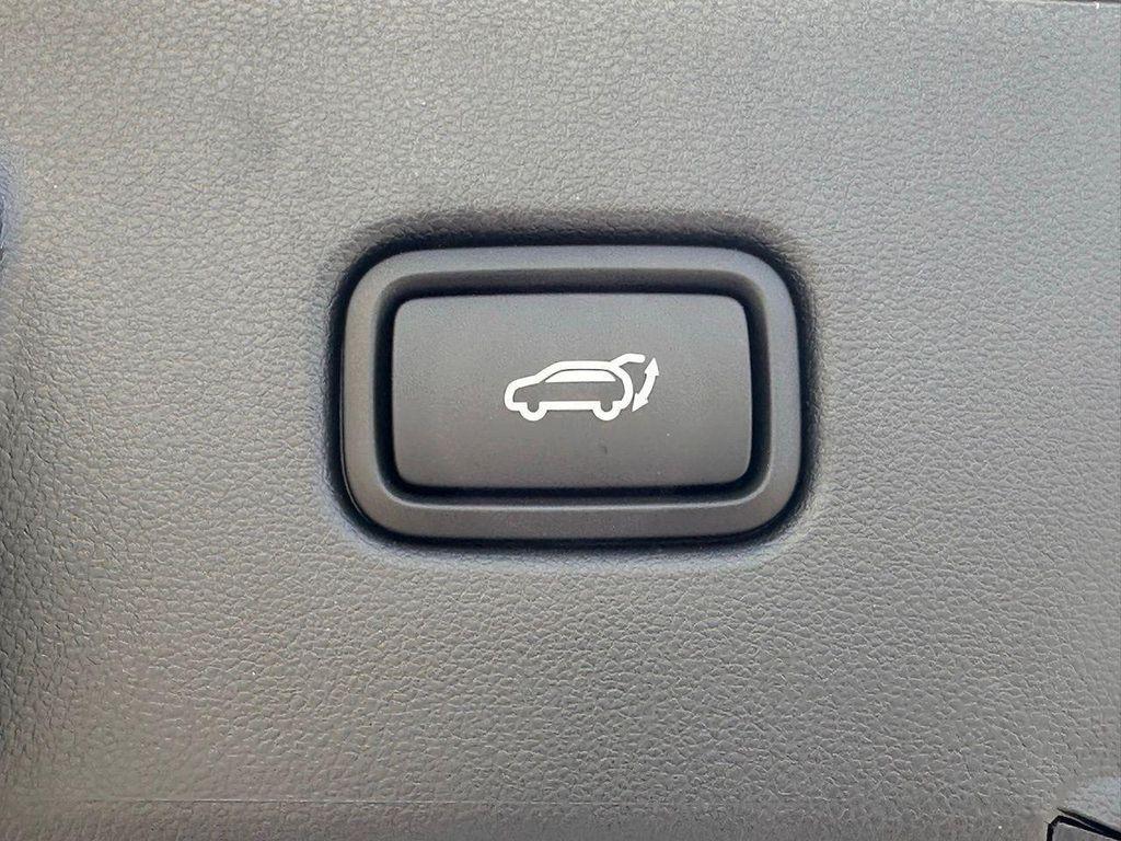new 2025 Hyundai TUCSON Hybrid car, priced at $35,661