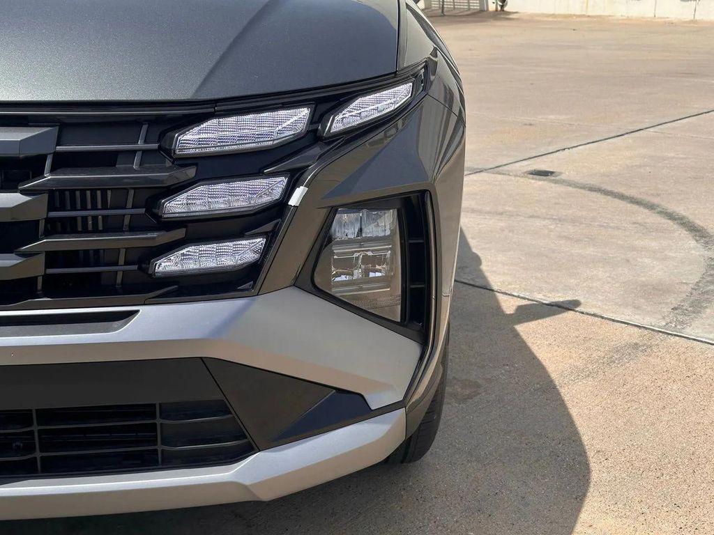 new 2025 Hyundai TUCSON Hybrid car, priced at $31,661