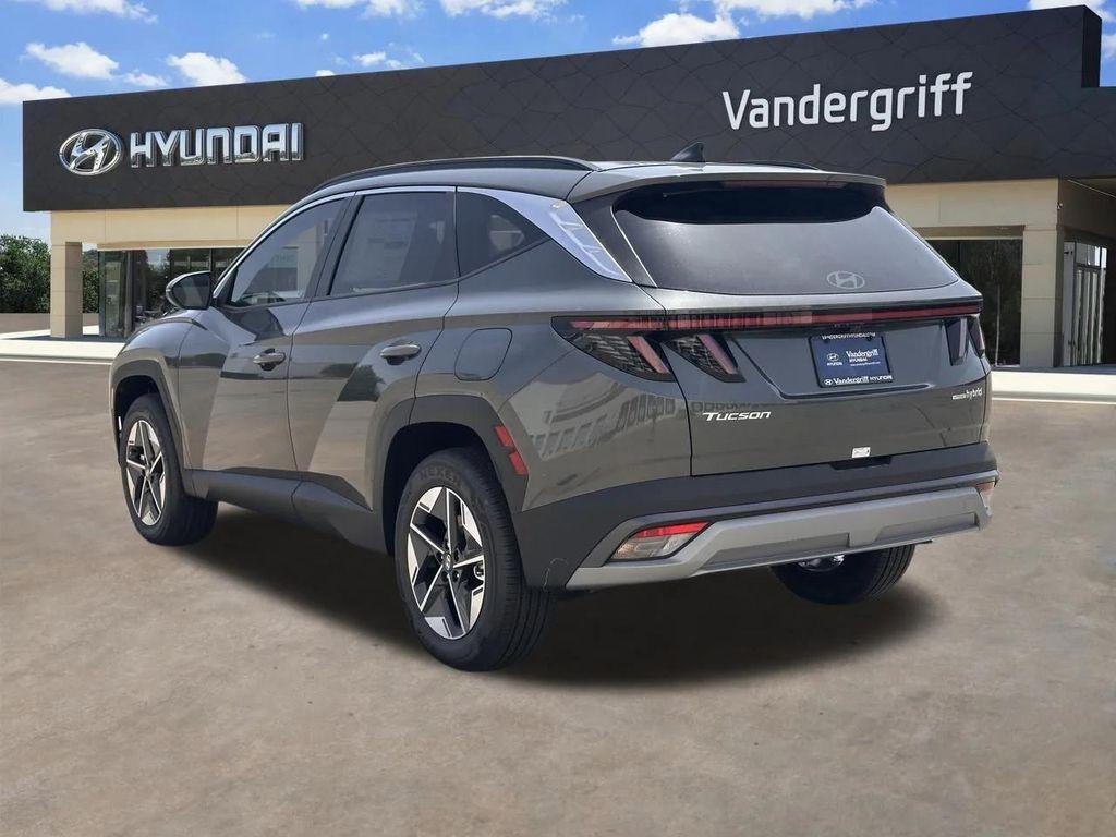 new 2025 Hyundai TUCSON Hybrid car, priced at $31,661