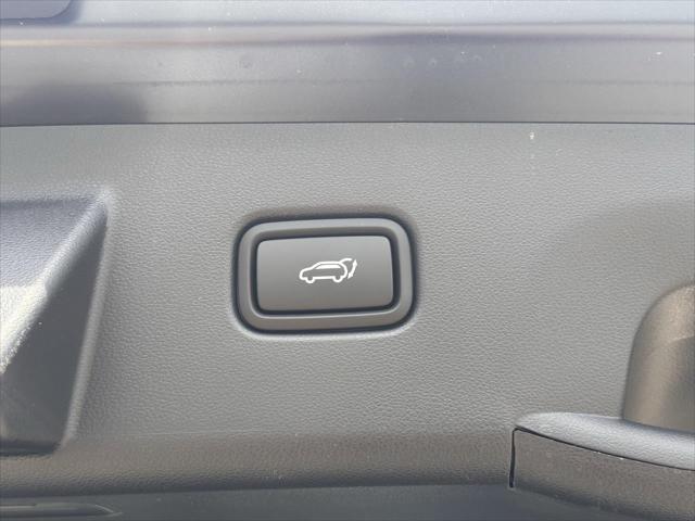 new 2025 Hyundai TUCSON Hybrid car, priced at $37,862