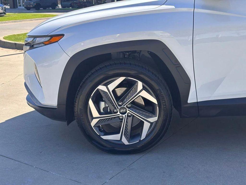 used 2022 Hyundai TUCSON Hybrid car, priced at $19,880