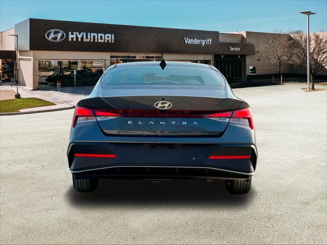 new 2024 Hyundai Elantra car, priced at $22,913