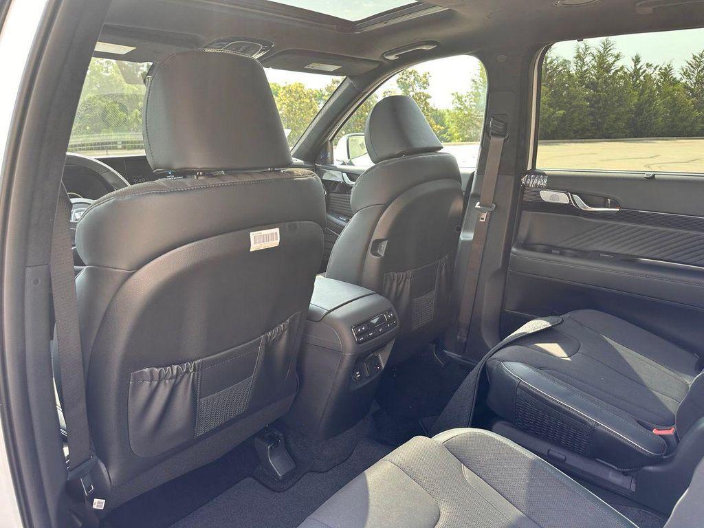 new 2025 Hyundai Palisade car, priced at $54,341