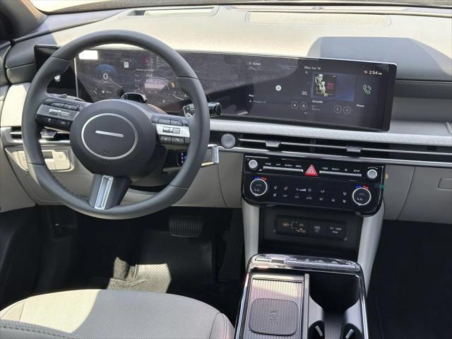 new 2025 Hyundai Tucson car, priced at $39,428
