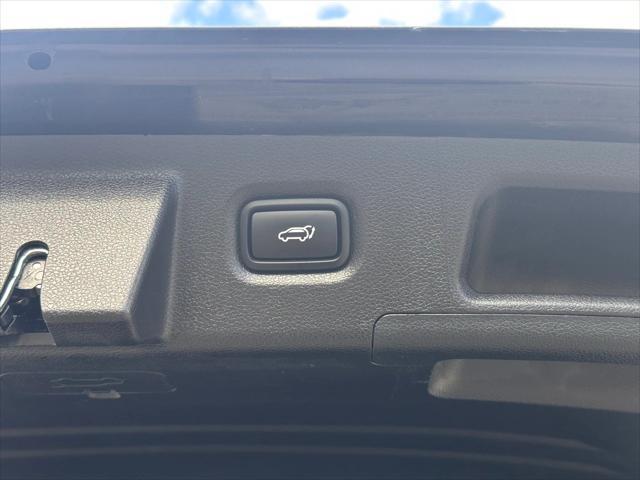 used 2023 Hyundai Santa Fe car, priced at $25,141