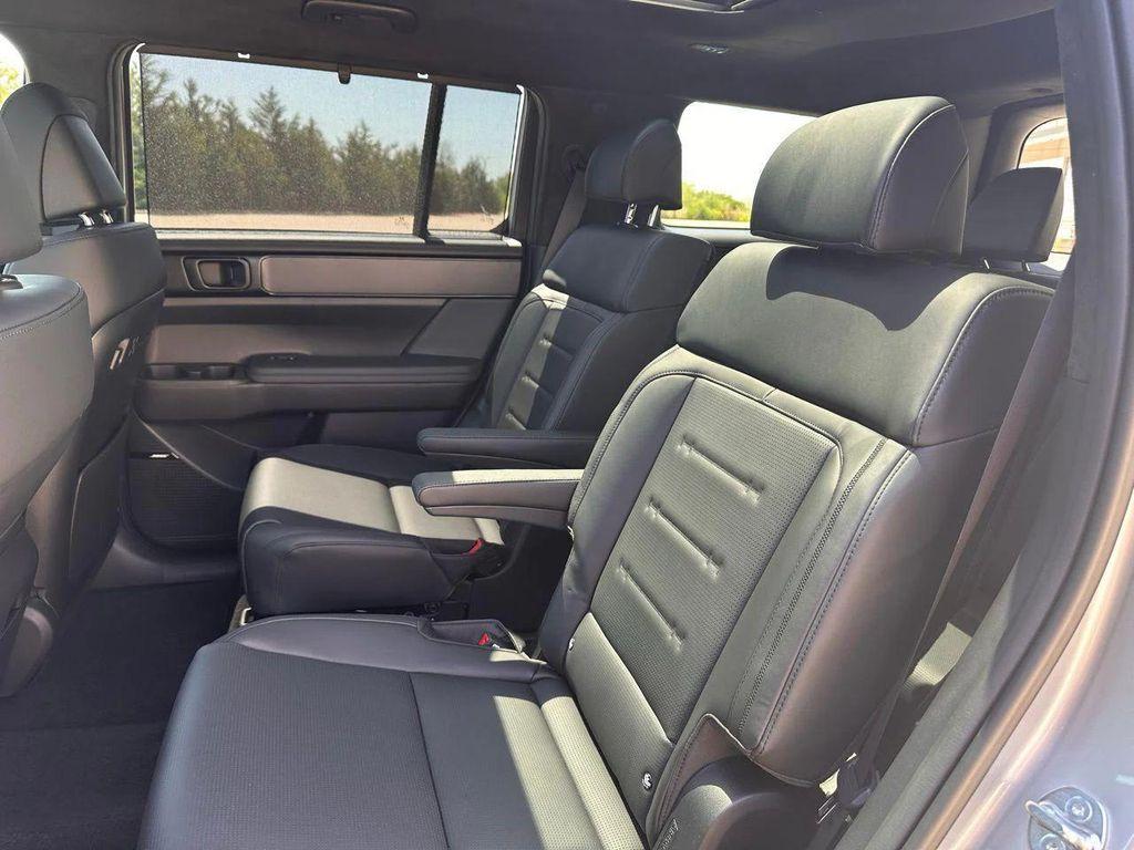 new 2025 Hyundai SANTA FE HEV car, priced at $47,391