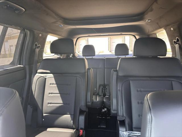 new 2025 Hyundai SANTA FE HEV car, priced at $47,391
