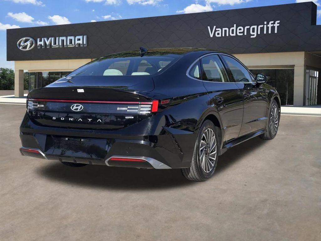 used 2024 Hyundai Sonata Hybrid car, priced at $21,774