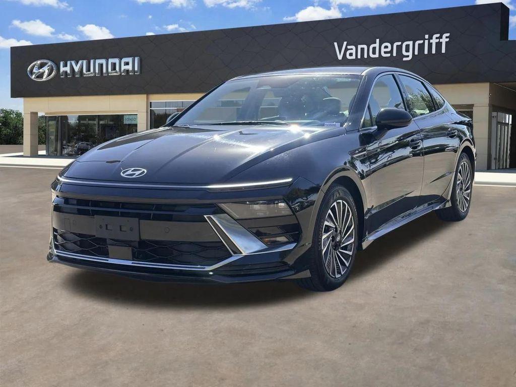 used 2024 Hyundai Sonata Hybrid car, priced at $21,774