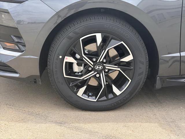 new 2025 Hyundai Sonata car, priced at $27,620