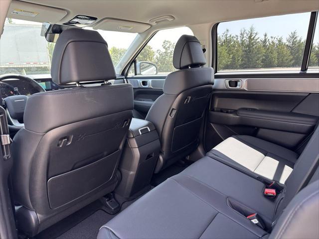 new 2025 Hyundai Santa Fe car, priced at $35,525