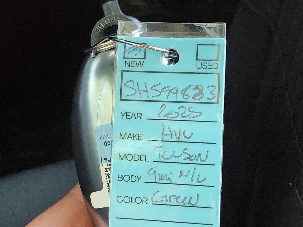 new 2025 Hyundai Tucson car, priced at $27,563