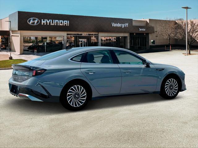 new 2025 Hyundai Sonata Hybrid car, priced at $38,533