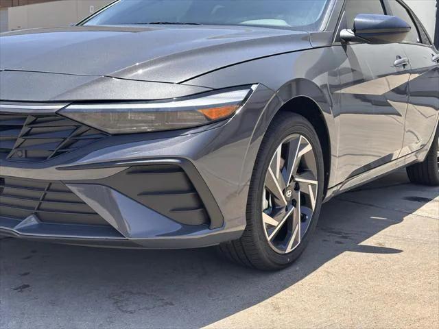 new 2025 Hyundai Elantra car, priced at $27,234