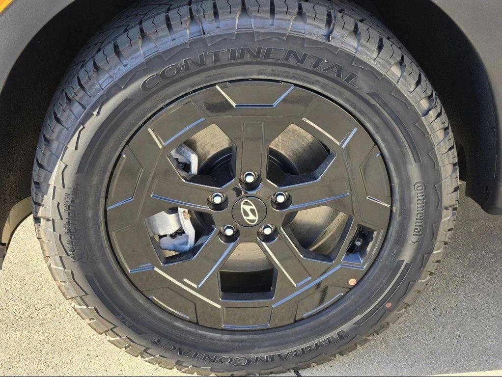 used 2025 Hyundai Santa Fe car, priced at $33,744