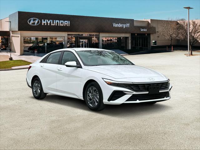 used 2024 Hyundai Elantra car