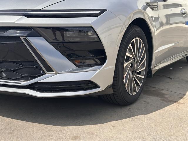 new 2025 Hyundai Sonata Hybrid car, priced at $37,503