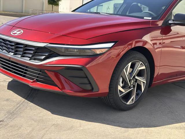 new 2025 Hyundai Elantra car, priced at $23,693
