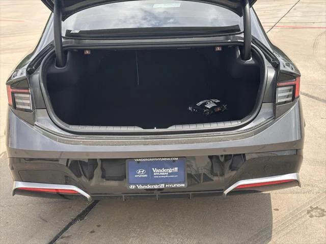new 2025 Hyundai Sonata Hybrid car, priced at $37,934