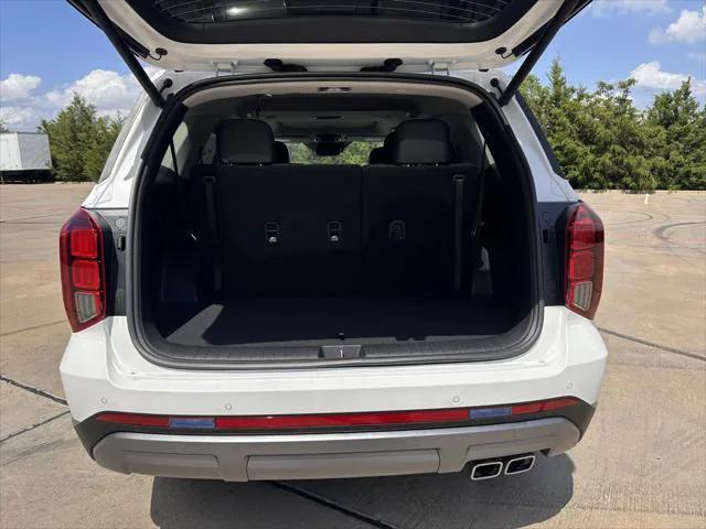 new 2025 Hyundai Palisade car, priced at $44,874