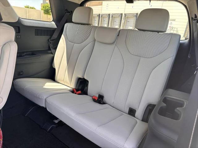 new 2025 Hyundai Palisade car, priced at $52,029