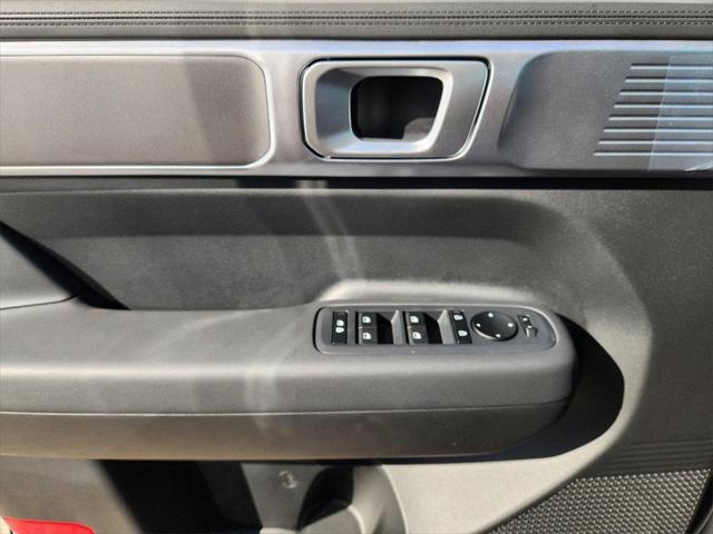 used 2025 Hyundai Santa Fe car, priced at $32,752
