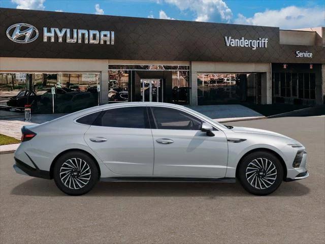 new 2025 Hyundai Sonata Hybrid car, priced at $38,577