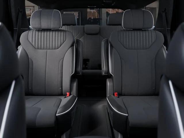 new 2025 Hyundai Palisade car, priced at $53,721