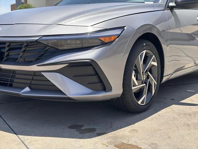 new 2025 Hyundai Elantra car, priced at $23,083