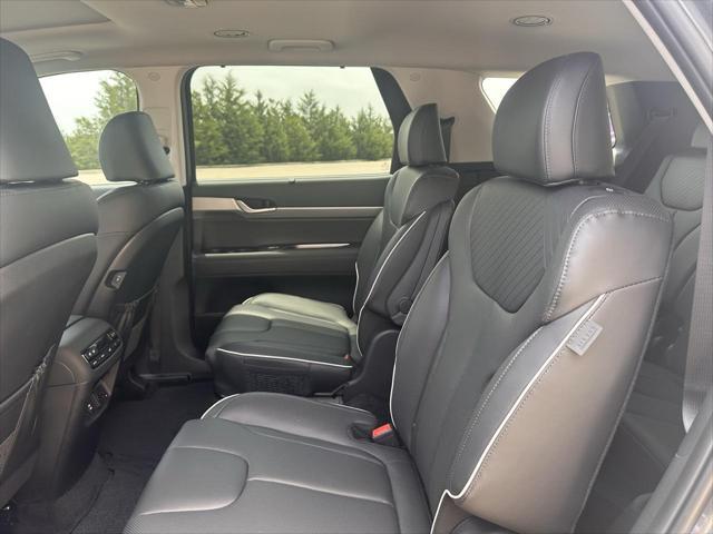 new 2025 Hyundai Palisade car, priced at $45,400
