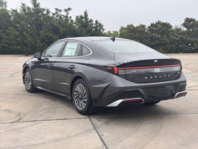 new 2025 Hyundai Sonata Hybrid car, priced at $38,840