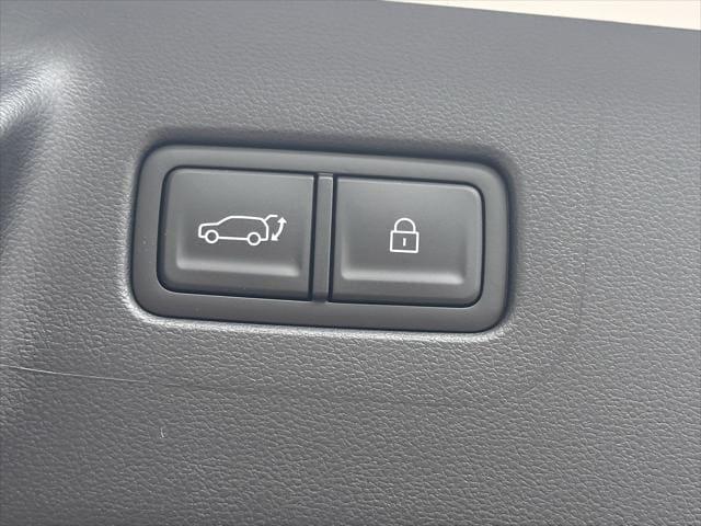new 2025 Hyundai Santa Fe car, priced at $35,847