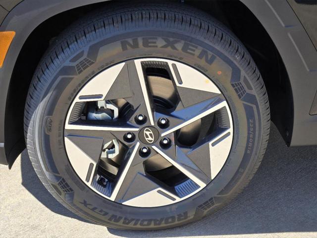 new 2025 Hyundai Tucson car, priced at $33,926