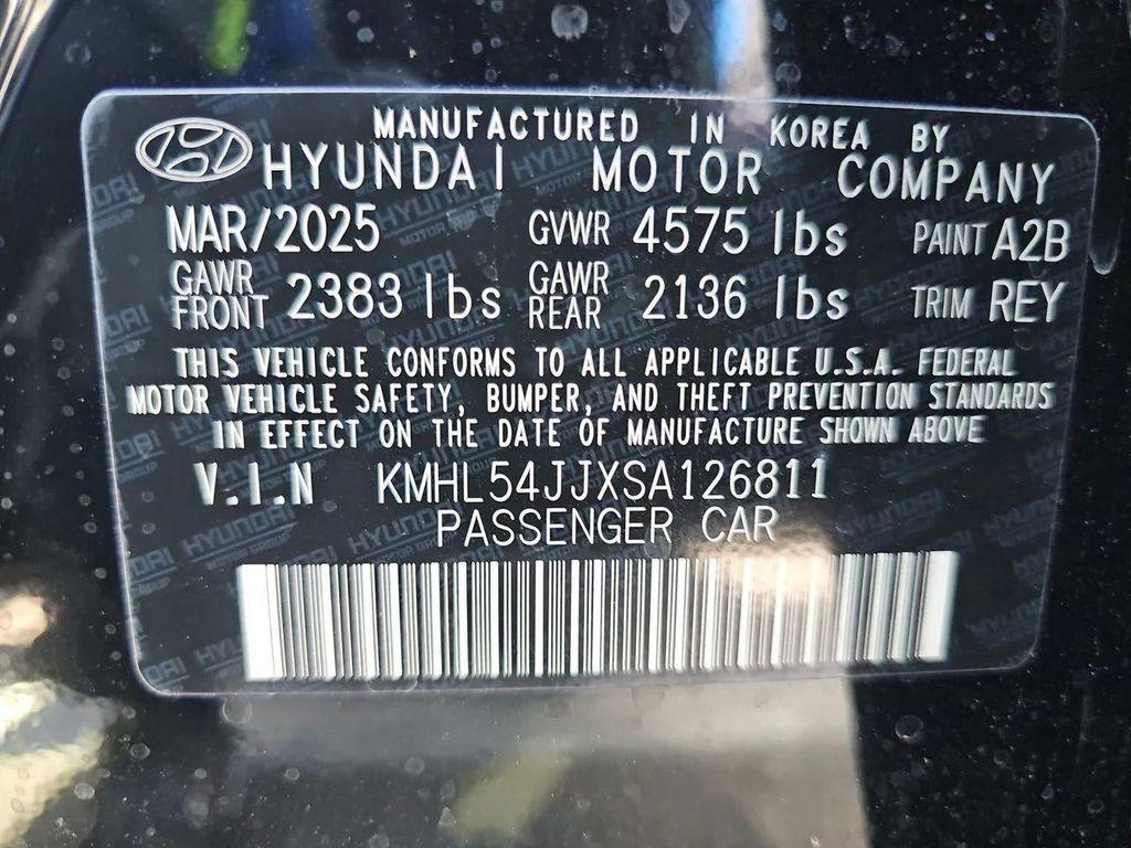 used 2025 Hyundai Sonata Hybrid car, priced at $33,711