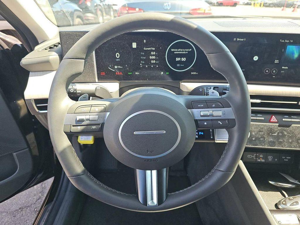 used 2025 Hyundai Sonata Hybrid car, priced at $33,711