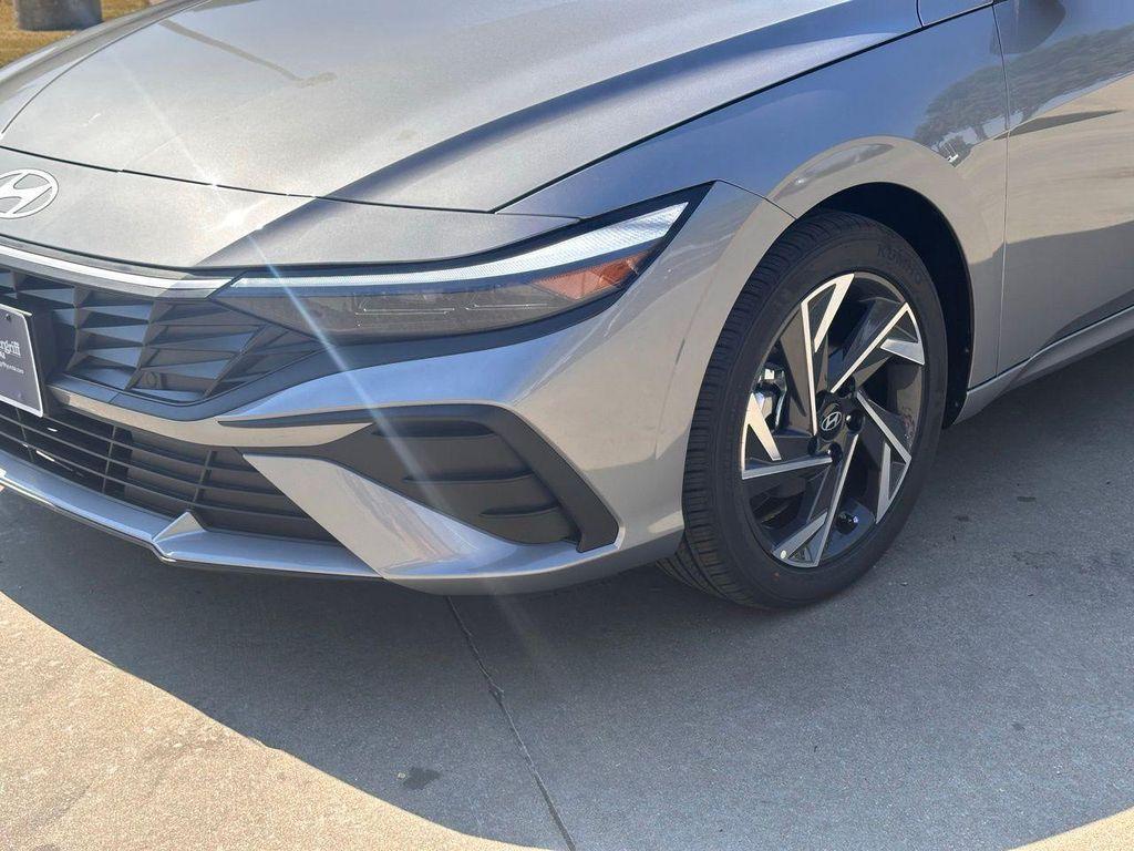 new 2025 Hyundai Elantra car, priced at $21,745