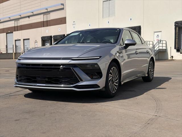new 2025 Hyundai Sonata Hybrid car, priced at $38,842