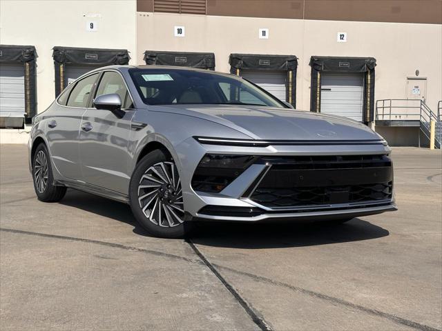 new 2025 Hyundai Sonata Hybrid car, priced at $38,842
