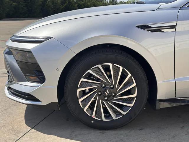 new 2025 Hyundai Sonata Hybrid car, priced at $37,342