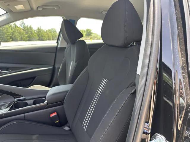 new 2025 Hyundai ELANTRA HEV car, priced at $24,539
