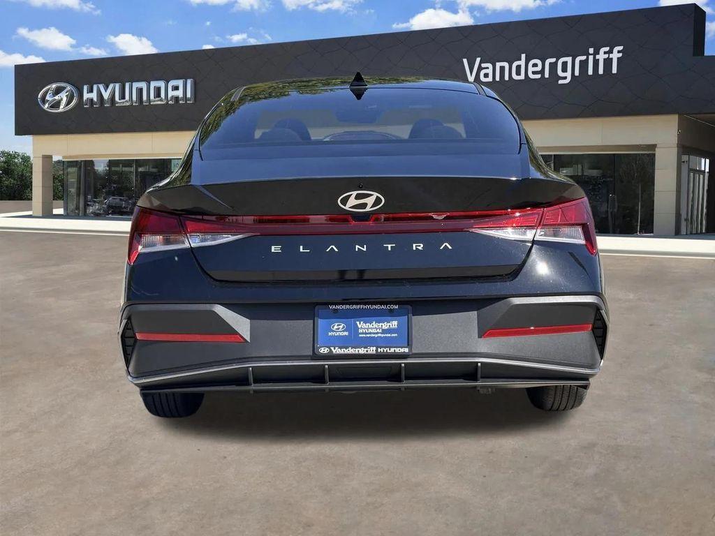 new 2025 Hyundai Elantra car, priced at $21,290